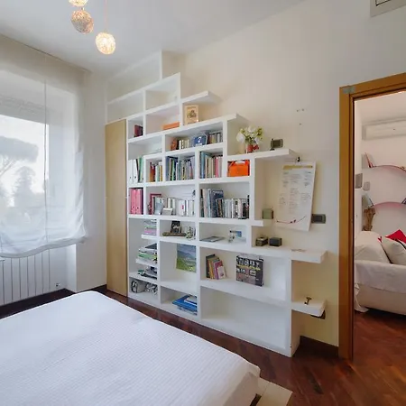 Via Tuscolana Apartment *